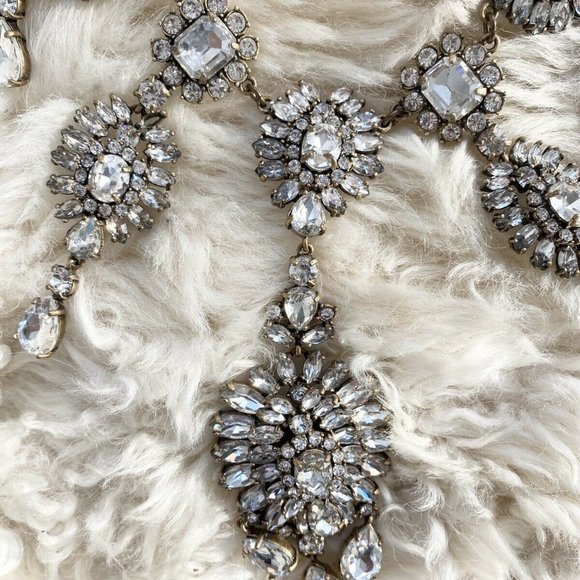 🔥JCrew Rare Large Crystal Antique Gold Necklace - Picture 3 of 8